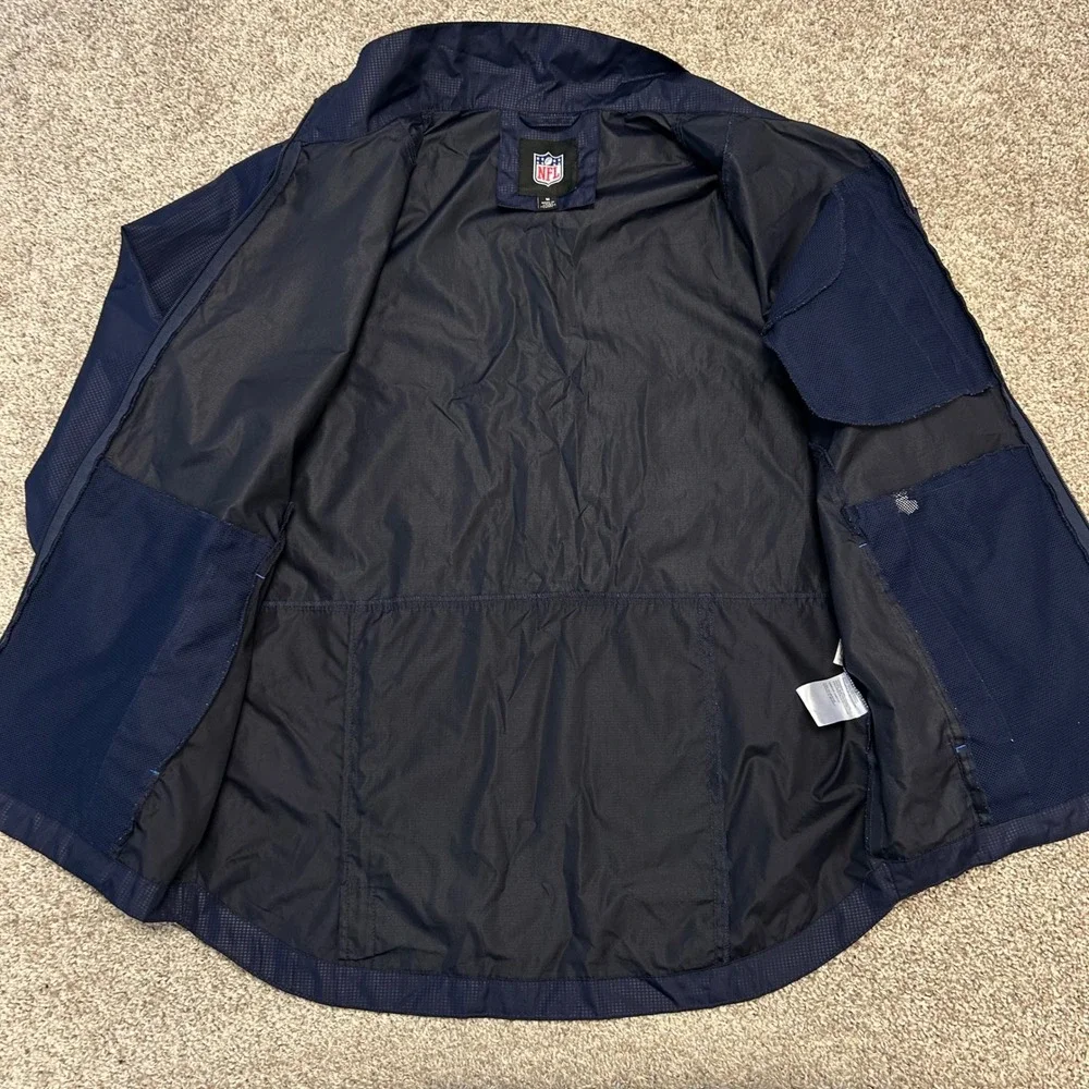 Tennessee Titans NFL Windbreaker Jacket Mens Medium Full Zip Navy Lightweight